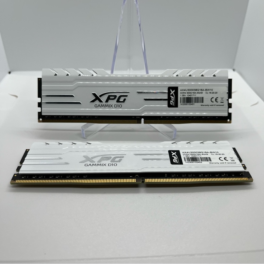 16 GB [8 GB X21
DDR4-3000 Memory
Module - Certified Major
Brand Gaming Memory